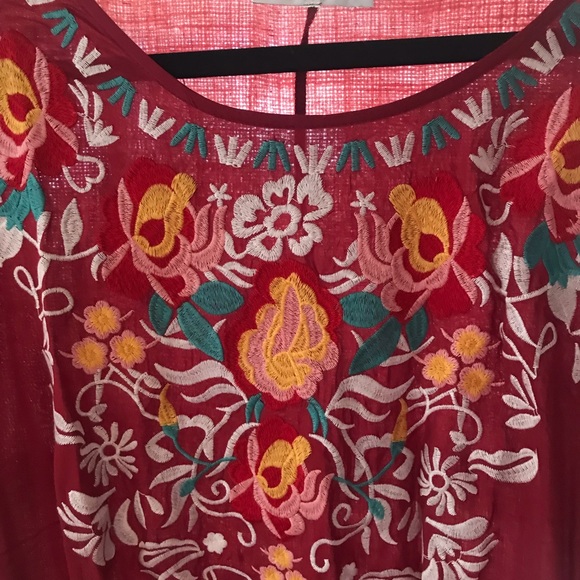Cute Bohemian Embroidered Top - Picture 2 of 5